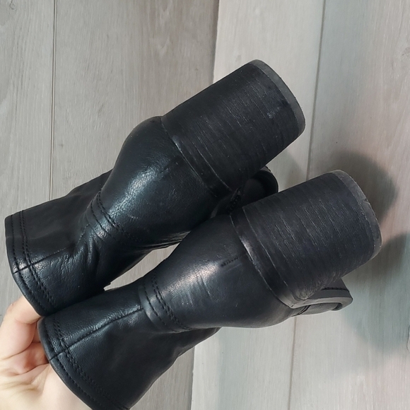 Arturo Chiang Womens Comfort Ankle Leather Heels Boots shoes sz 8M - Picture 5 of 12